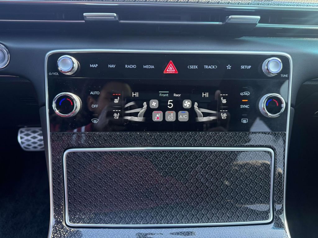 Used 2025 Genesis GV80 3.5T e-SC image 22