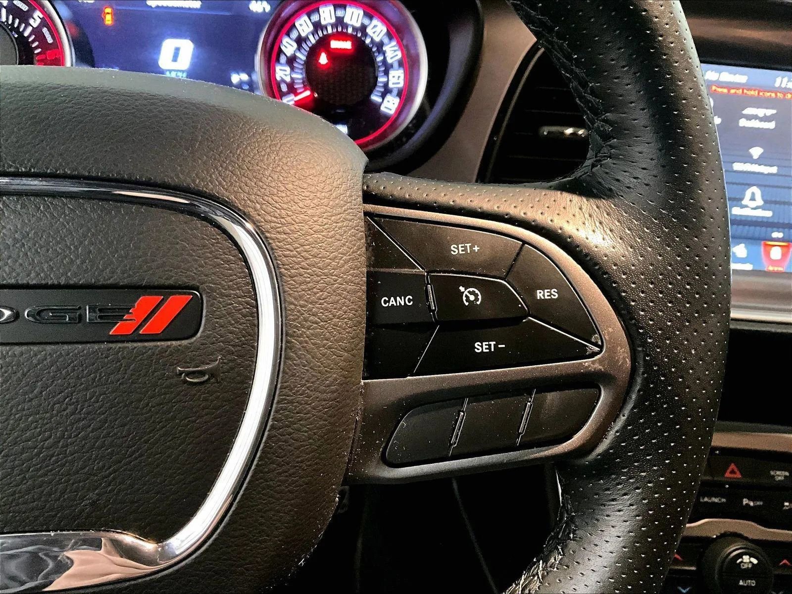 Used 2022 Dodge Challenger R/T Scat Pack w/ Dynamics Package image 18