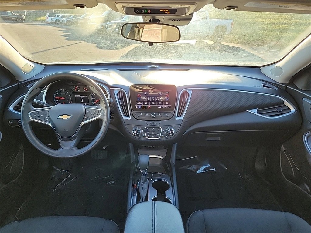 Used 2023 Chevrolet Malibu LT image 8