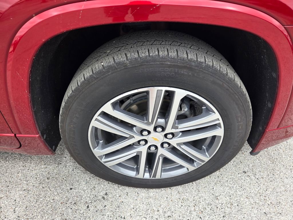 Used 2023 Chevrolet Traverse High Country image 21