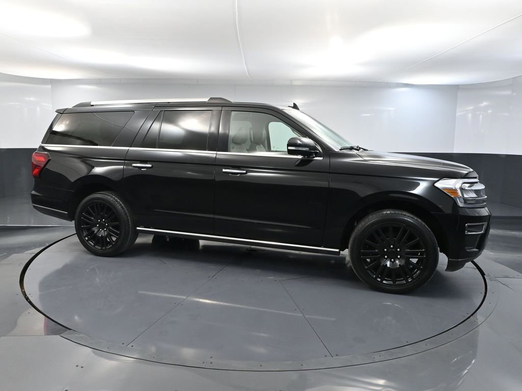 Used 2024 Ford Expedition Max Limited image 4