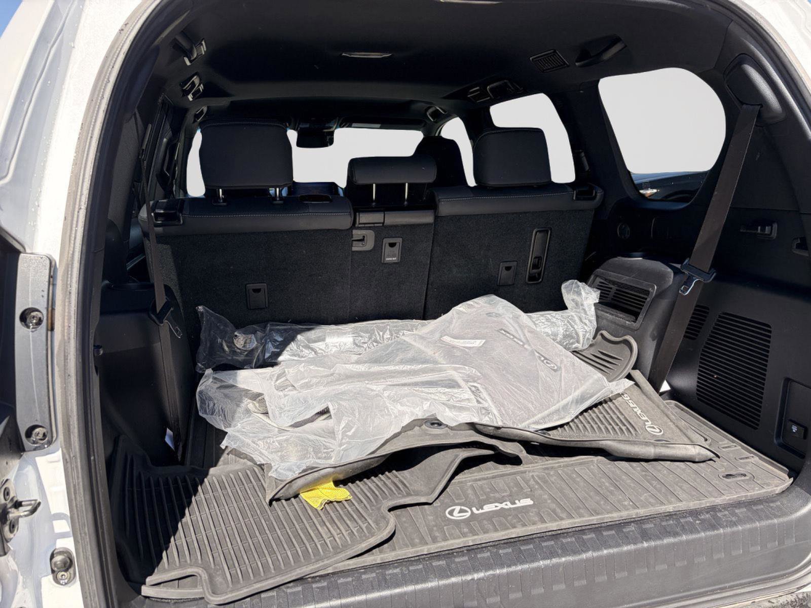 Used 2022 Lexus GX 460 GX 460 w/ Black Line Special Edition image 26