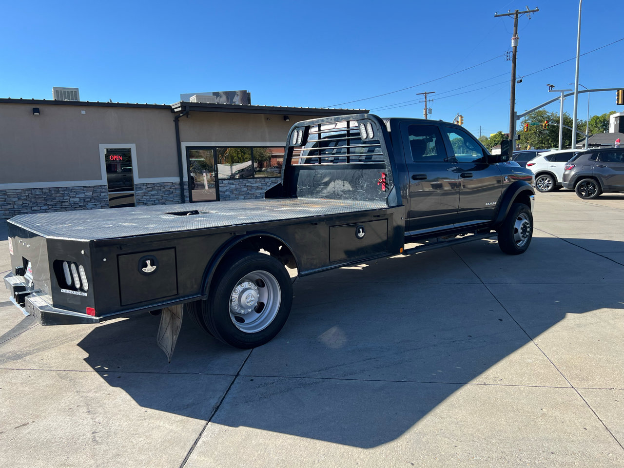 Used 2022 RAM 4500 Tradesman w/ Chrome Appearance Group image 6