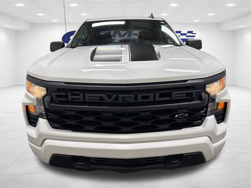 Used 2023 Chevrolet Silverado 1500 Custom w/ Rally Edition image 2
