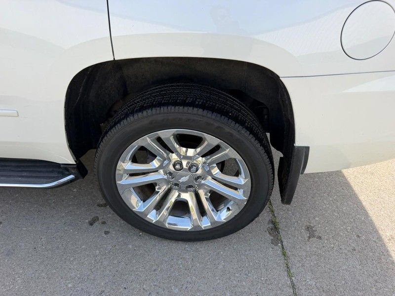 Used 2016 Chevrolet Tahoe LTZ AWD/4WD image 7