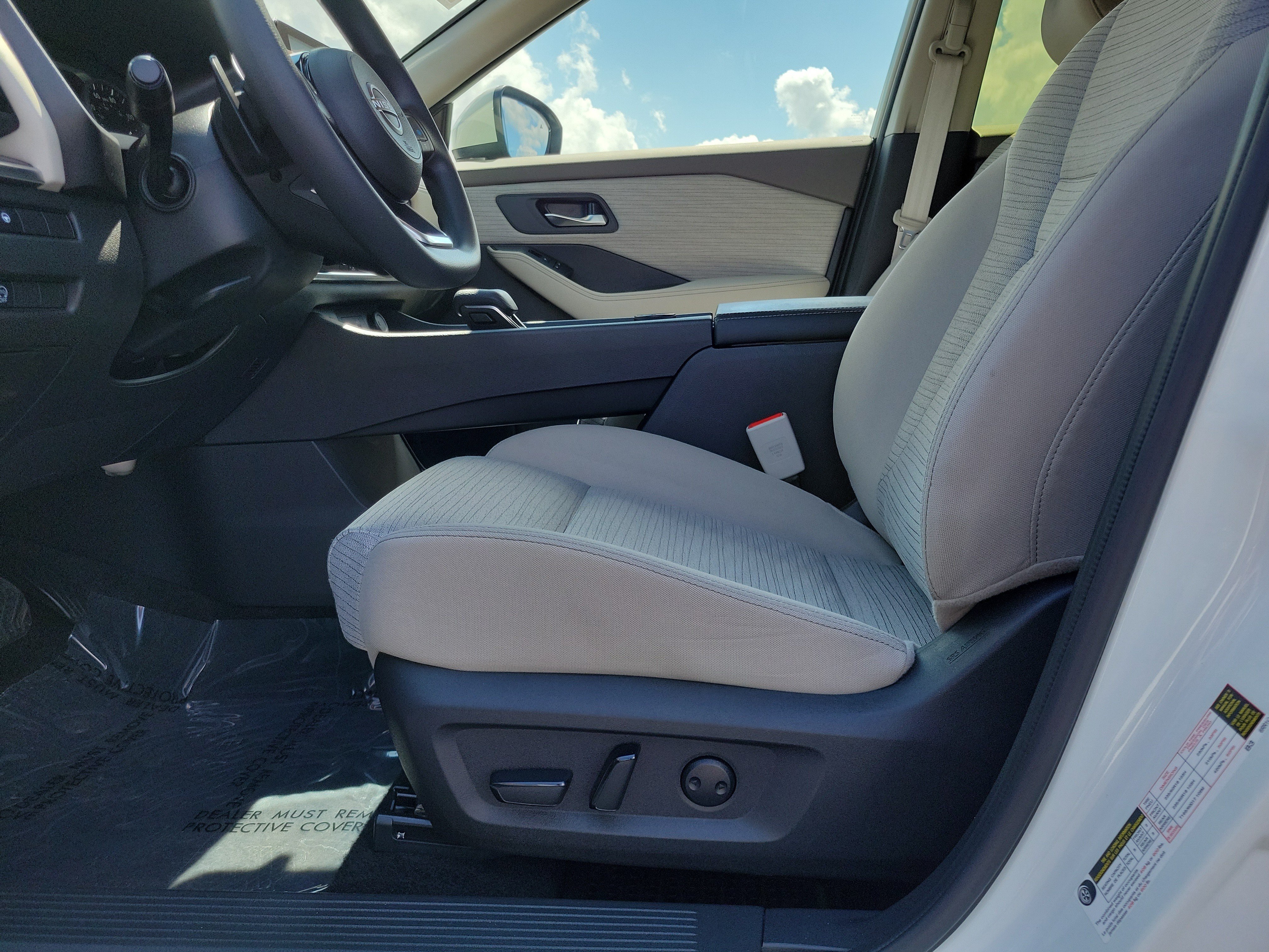 Certified 2023 Nissan Rogue SV AWD/4WD image 16