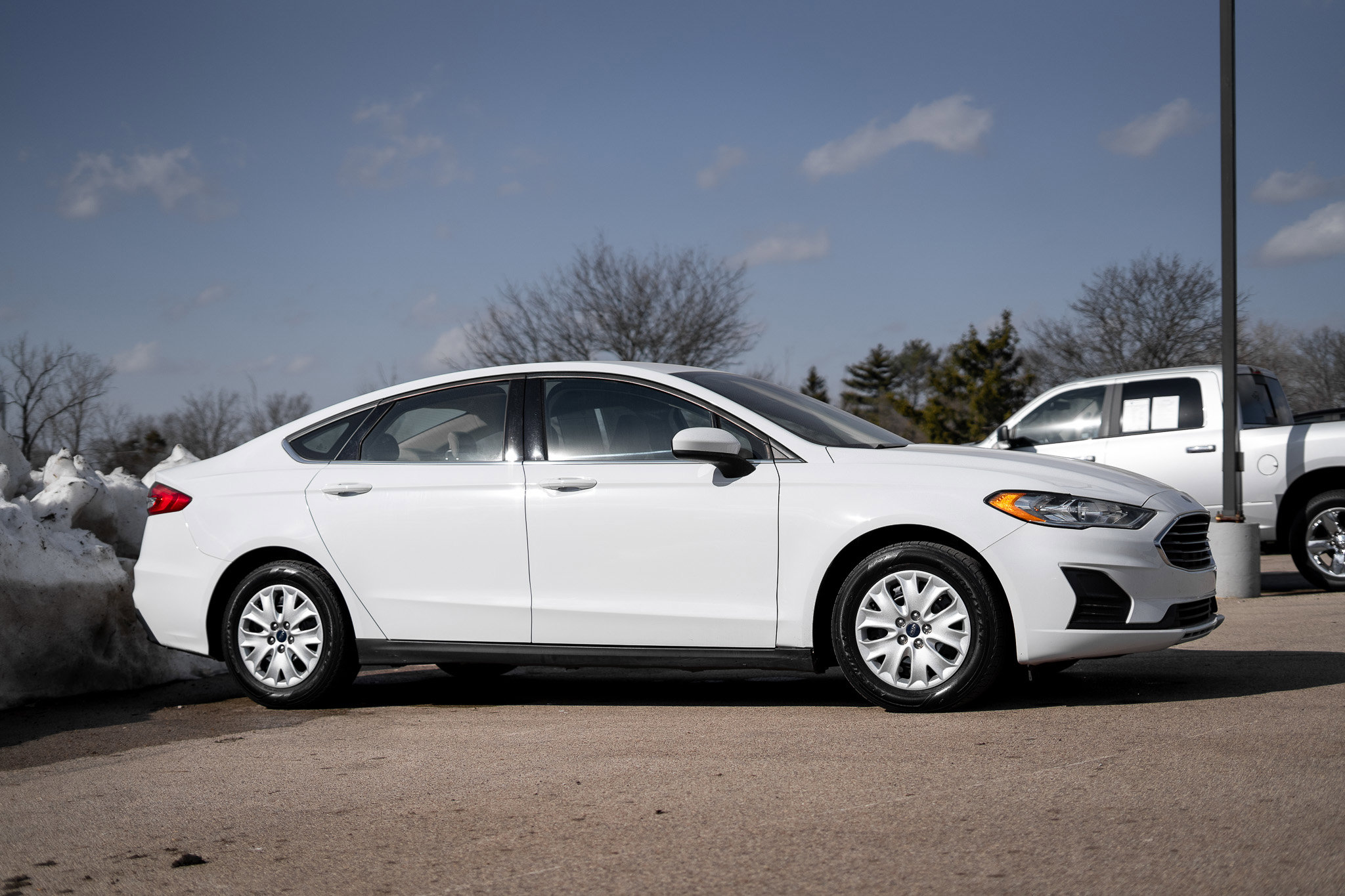 Used 2020 Ford Fusion S image 4