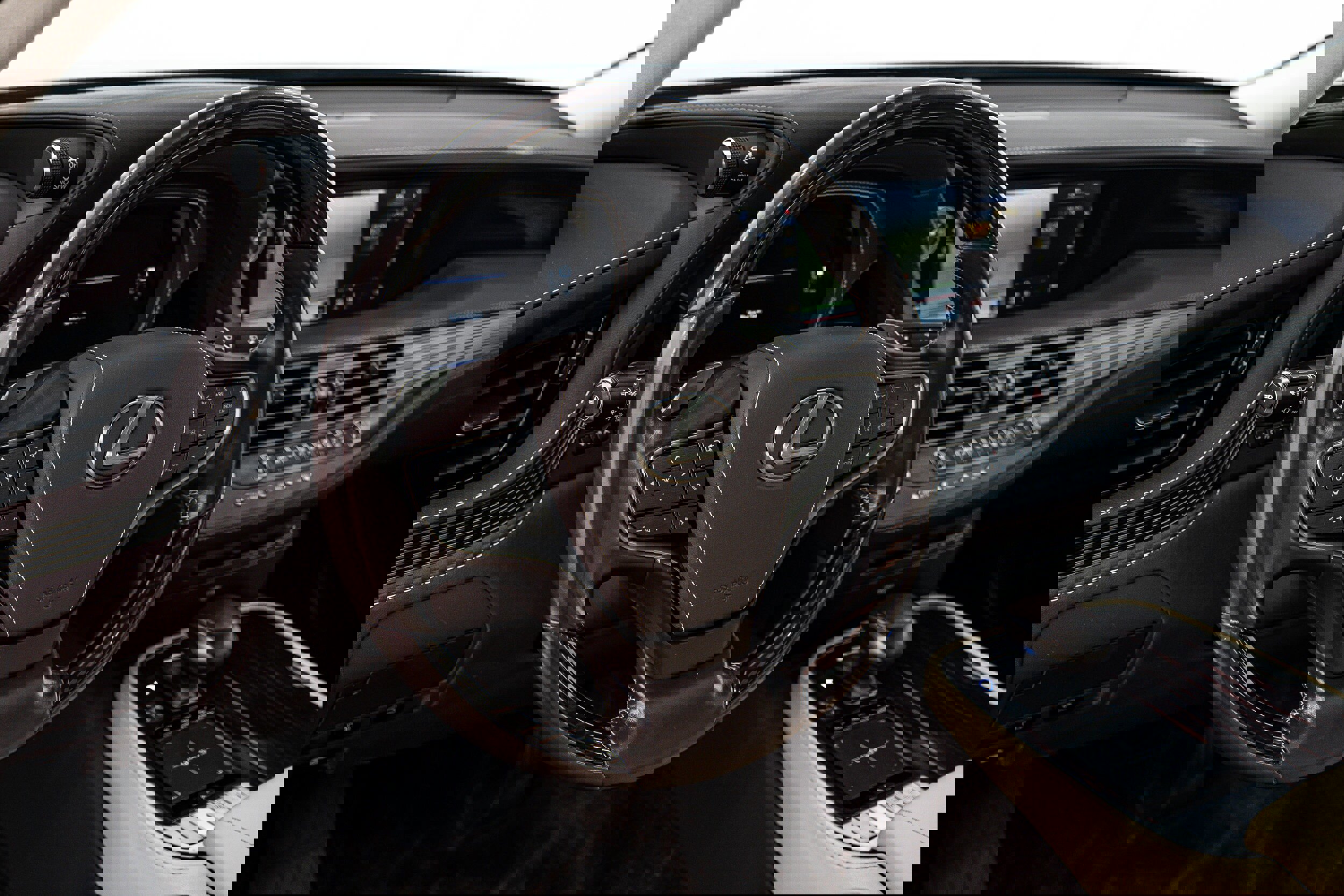 Used 2019 Lexus LS 500 AWD w/ Interior Upgrade Package image 9