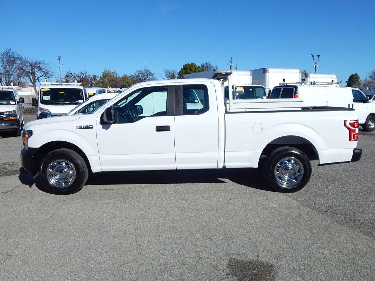Used 2018 Ford F150 XL w/ Equipment Group 101A Mid image 5