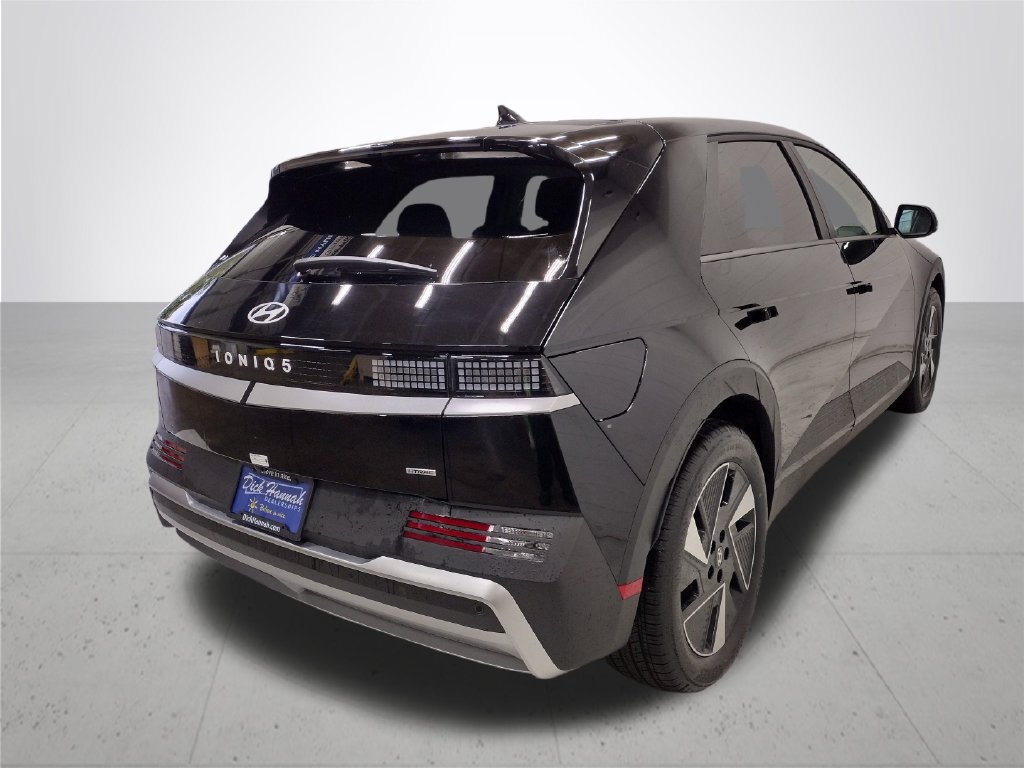 New 2026 Hyundai Ioniq 5 SEL AWD/4WD image 13