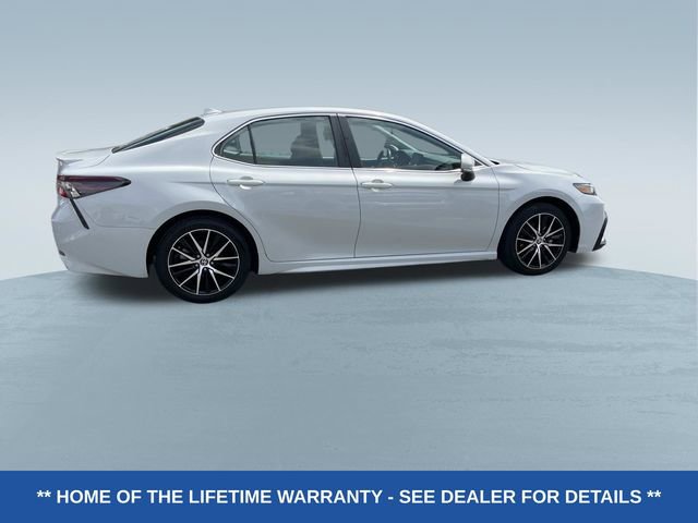 Used 2023 Toyota Camry SE FWD video 2