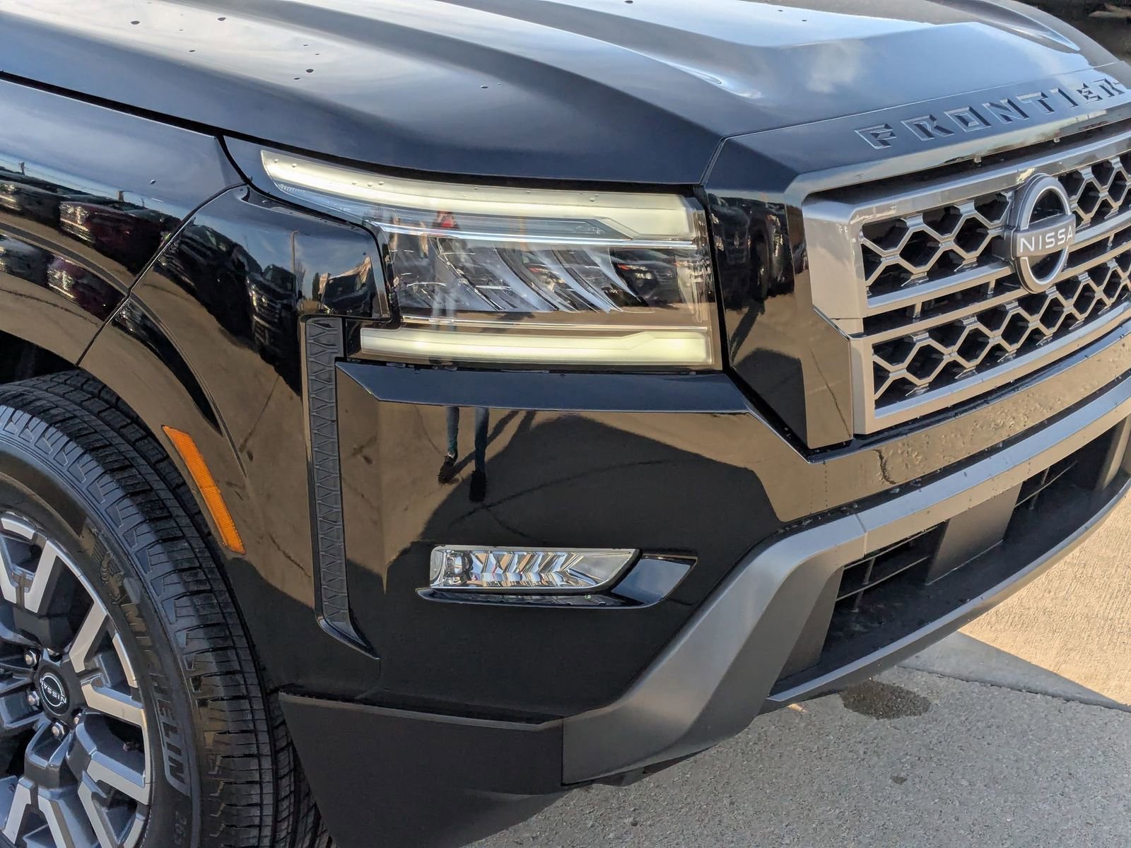 Certified 2024 Nissan Frontier SL w/ Technology Package image 35