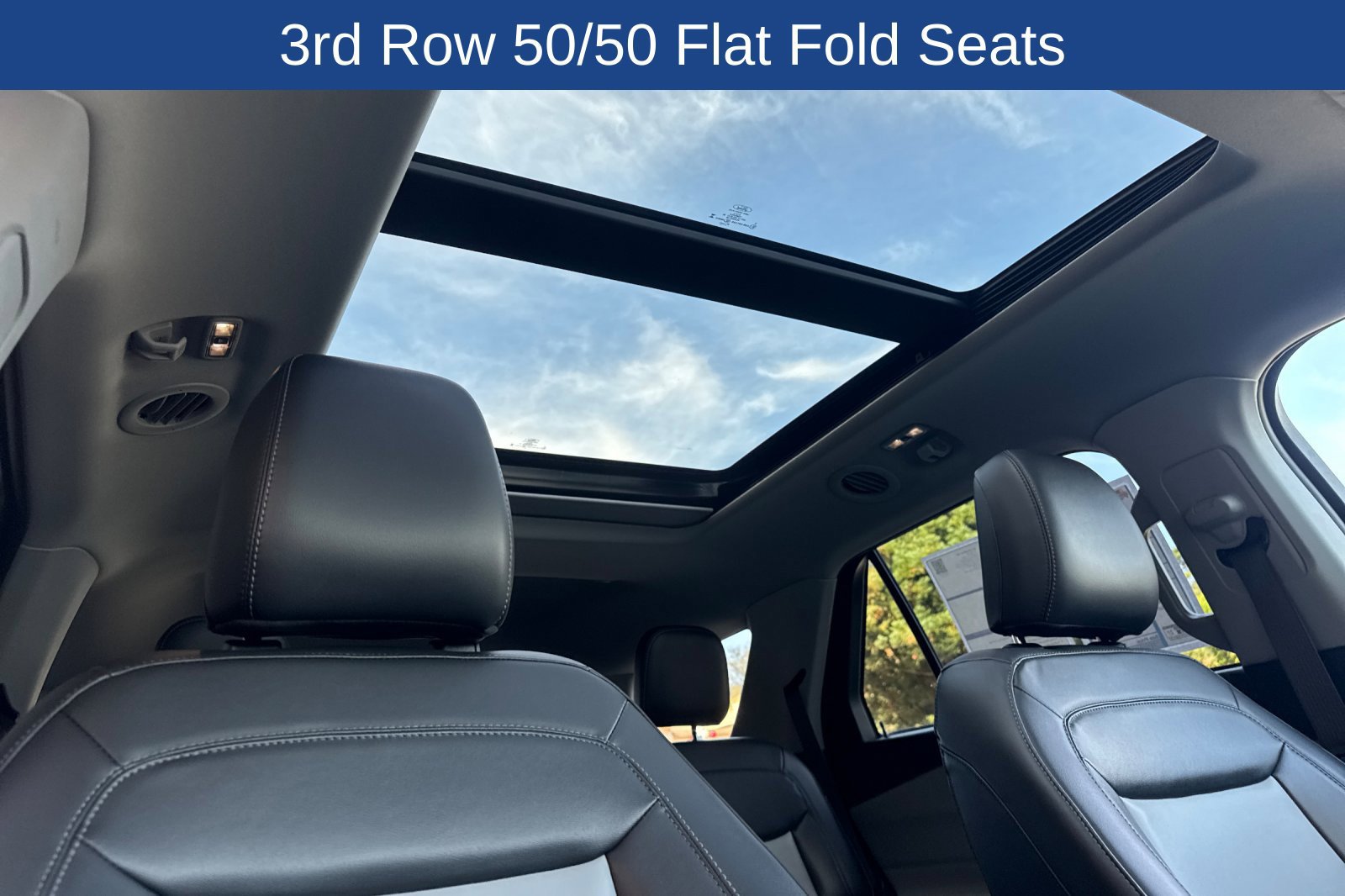 Certified 2023 Ford Explorer XLT w/ Equipment Group 202A AWD/4WD image 23