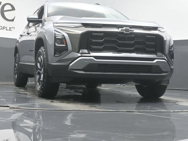 New 2026 Chevrolet Equinox ACTIV w/ Convenience Package III FWD image 3