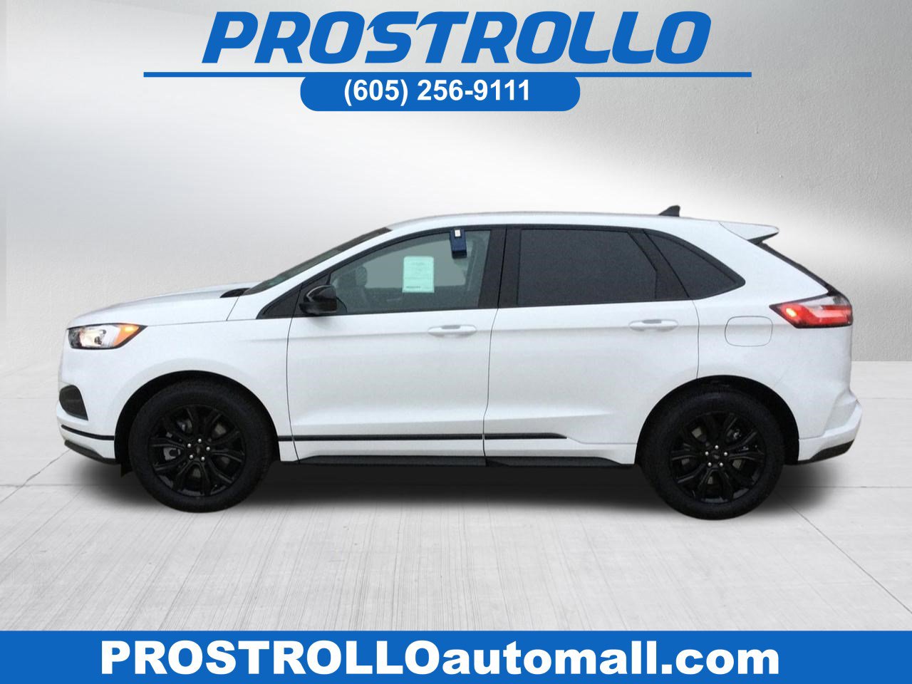 New 2024 Ford Edge SE w/ Black Appearance Package image 1