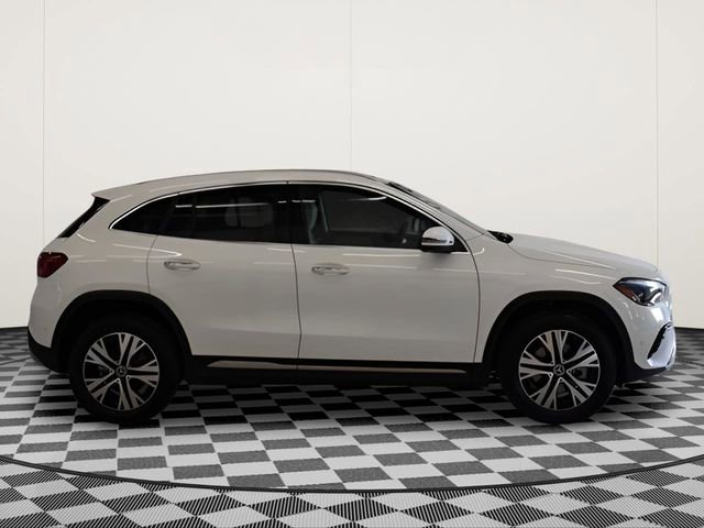 New 2026 Mercedes-Benz GLA 250 4MATIC image 2