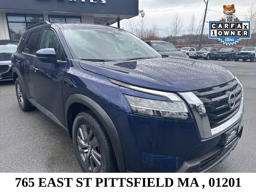 Used 2022 Nissan Pathfinder SV image 9