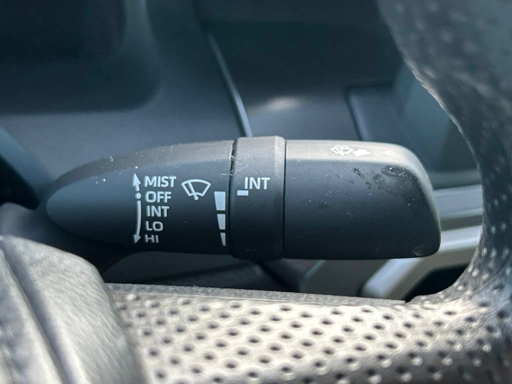 Used 2025 Toyota Tacoma SR5 RWD image 28