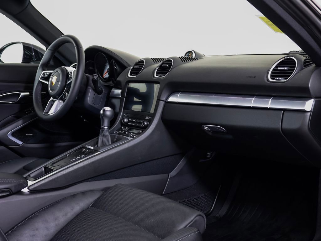 Certified 2025 Porsche 718 Cayman S RWD image 8