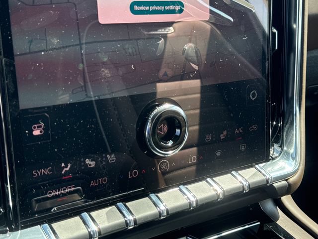 New 2026 GMC Yukon Denali Ultimate AWD/4WD image 27