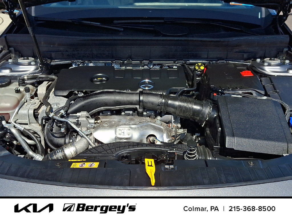 Used 2023 Mercedes-Benz GLB 250 4MATIC image 32