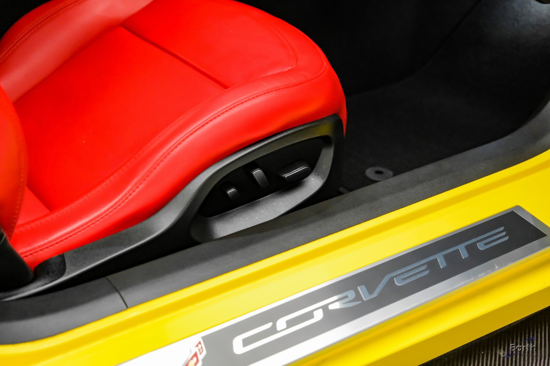 Used 2018 Chevrolet Corvette Z06 image 76