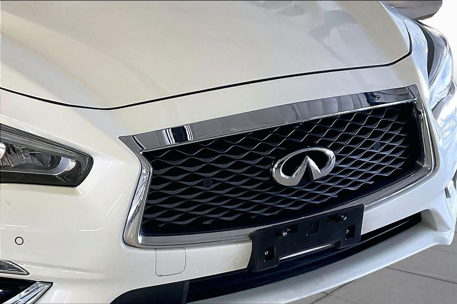 Used 2023 INFINITI Q50 Luxe w/ Cargo Package RWD image 29