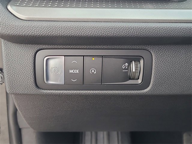 New 2026 Chevrolet Traverse LT w/ Driver Confidence Package image 25