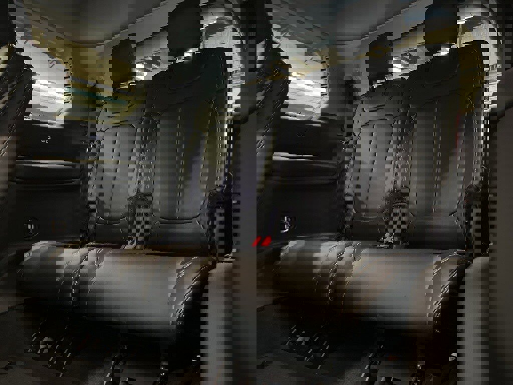 Used 2021 Jeep Grand Cherokee L Limited image 29