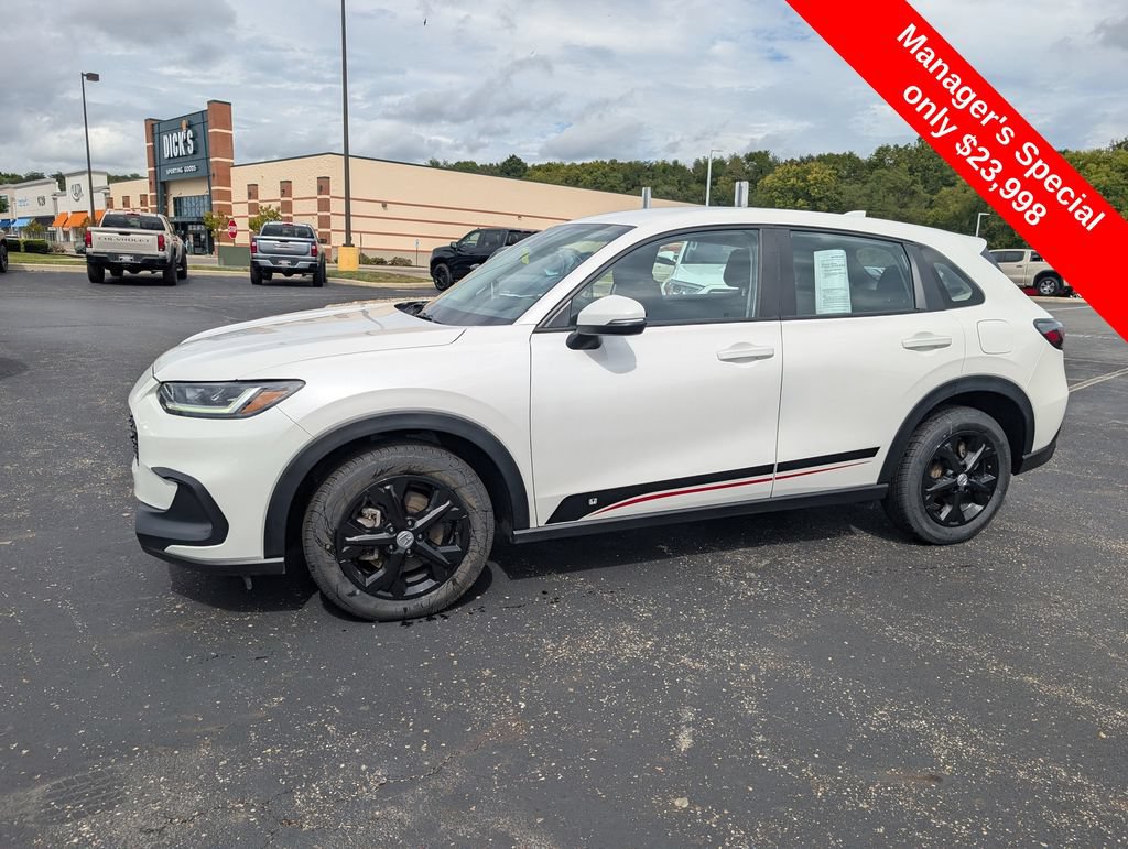 Used 2025 Honda HR-V LX image 4