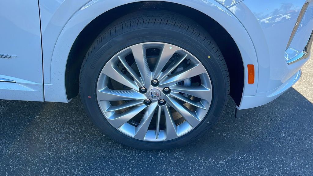 New 2026 Buick Envision Avenir image 9