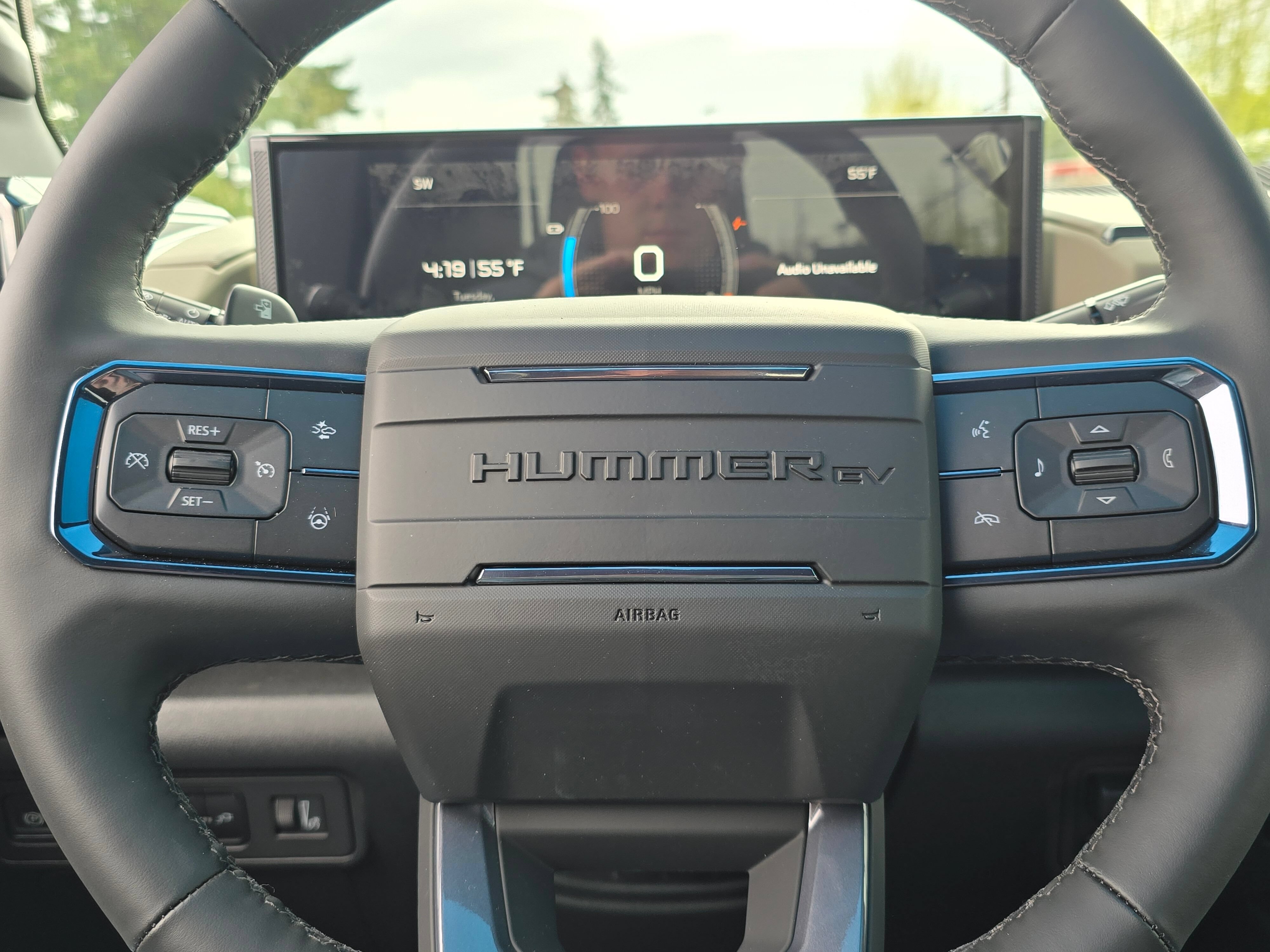 New 2026 GMC Hummer EV 4x4 Crew Cab w/ LPO, Dark Essentials Package image 18