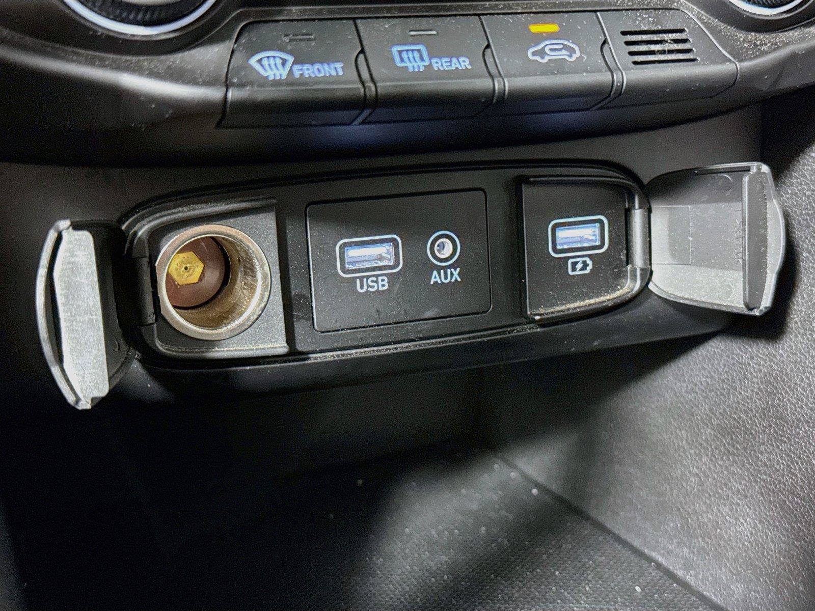 Used 2020 Hyundai Veloster N w/ Performance Package FWD image 23