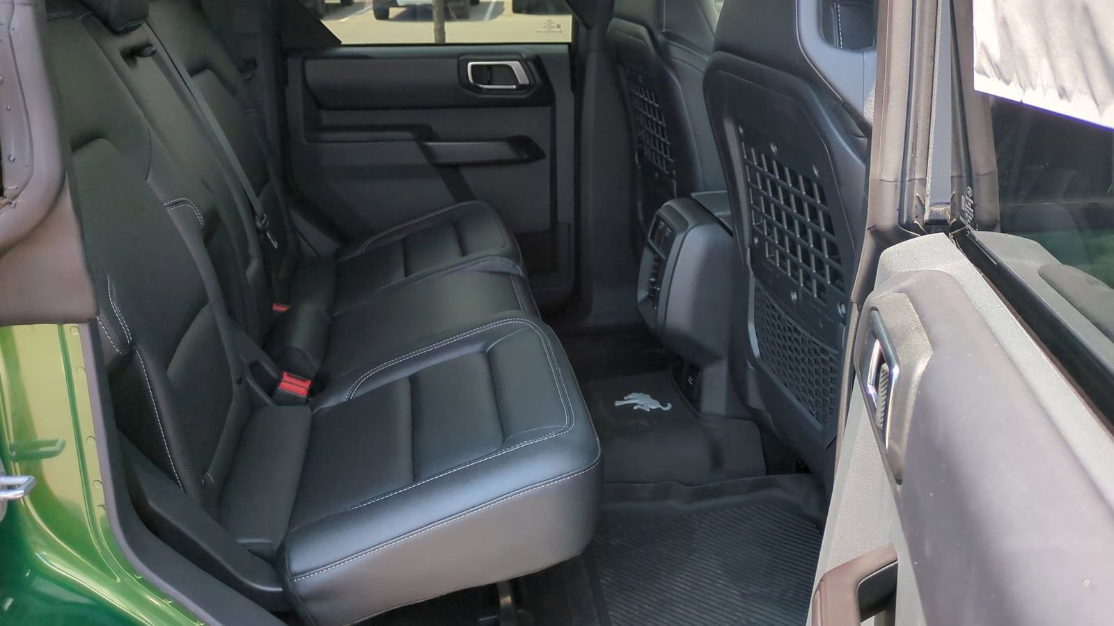 New 2025 Ford Bronco Badlands image 35