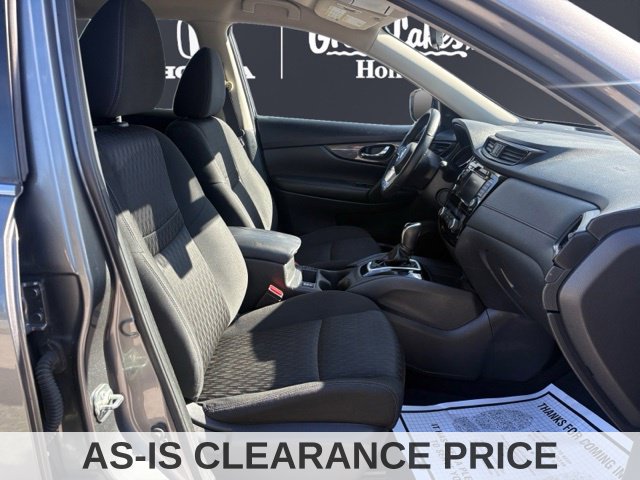 Used 2020 Nissan Rogue SV FWD image 16
