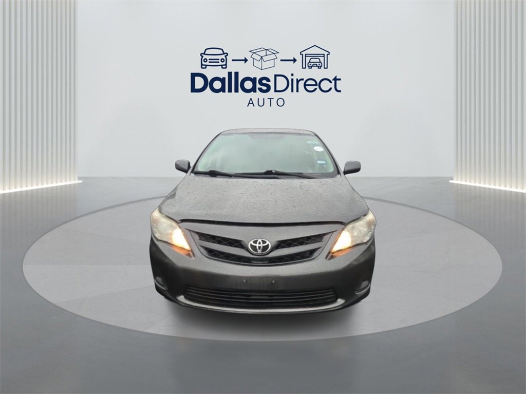 Used 2011 Toyota Corolla LE image 3