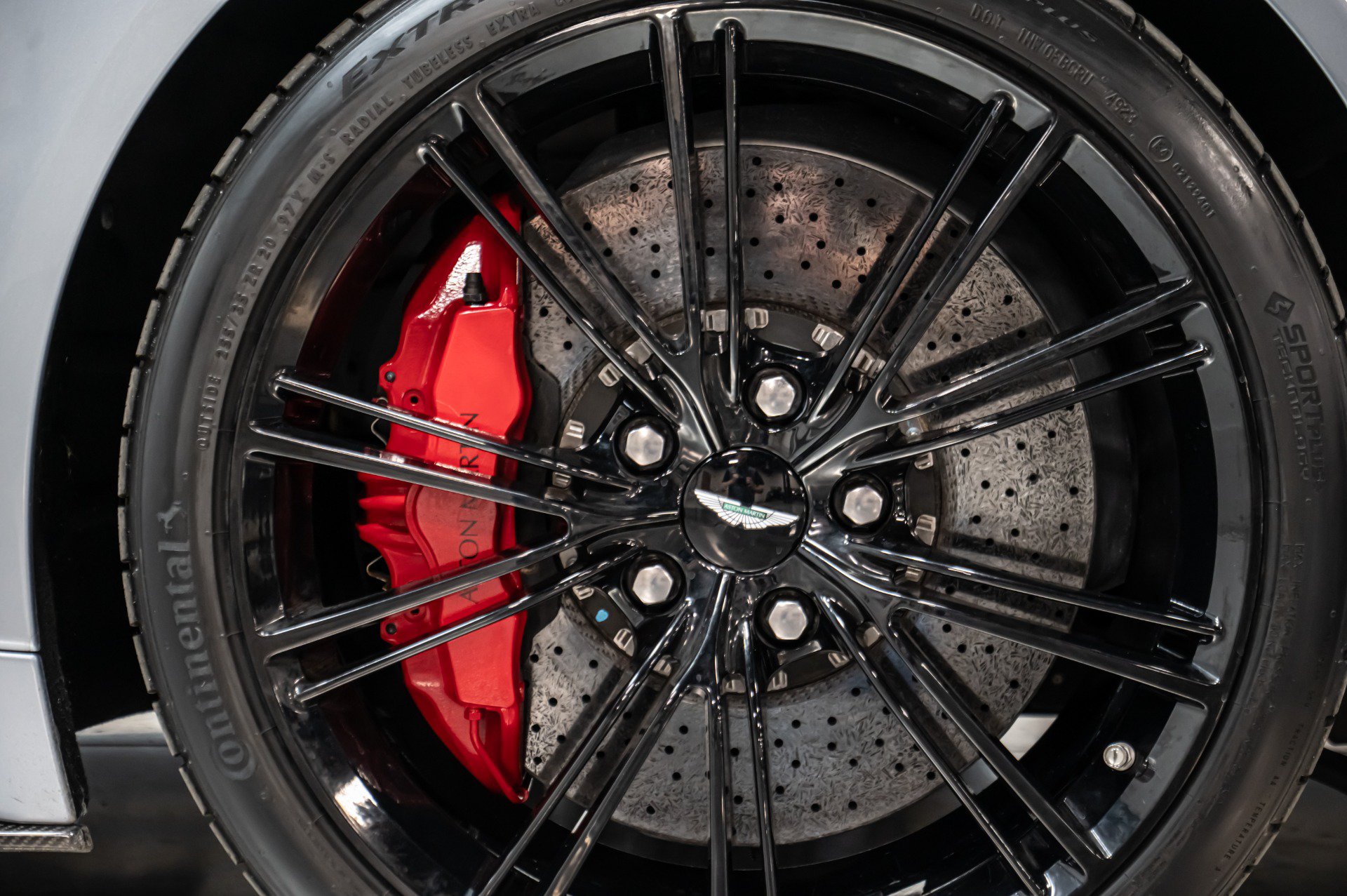 Used 2014 Aston Martin Vanquish Coupe RWD image 56