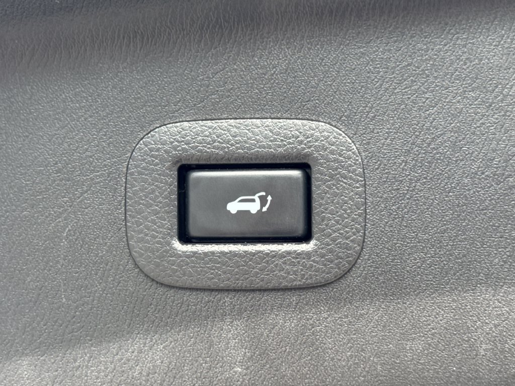 Used 2017 INFINITI QX80 4WD image 28