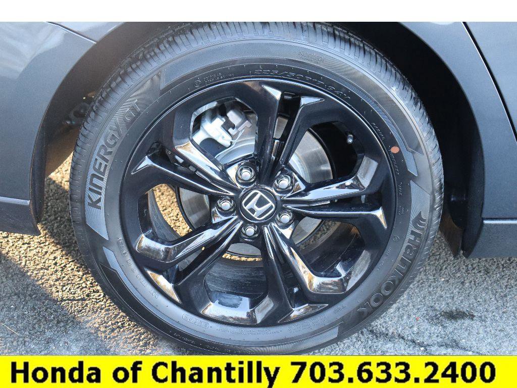 Used 2025 Honda Accord SE image 27