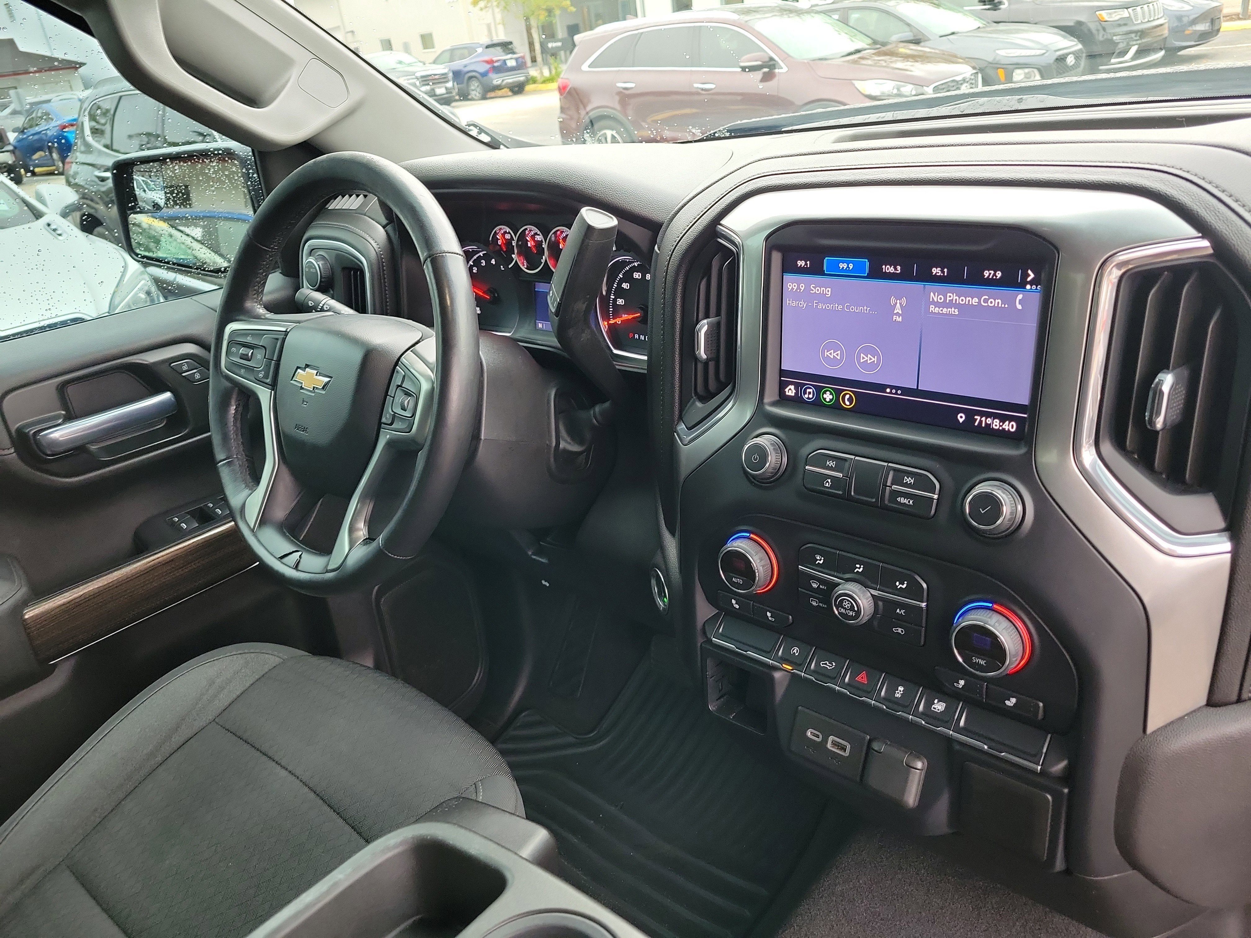 Used 2020 Chevrolet Silverado 1500 LT w/ All-Star Edition image 8