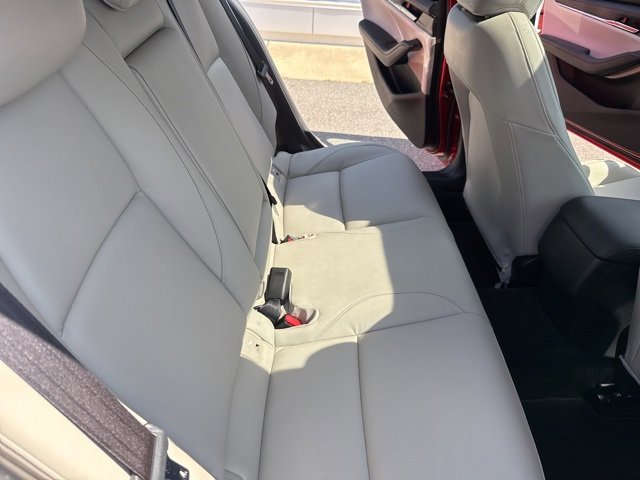 Used 2021 MAZDA MAZDA3 s image 28