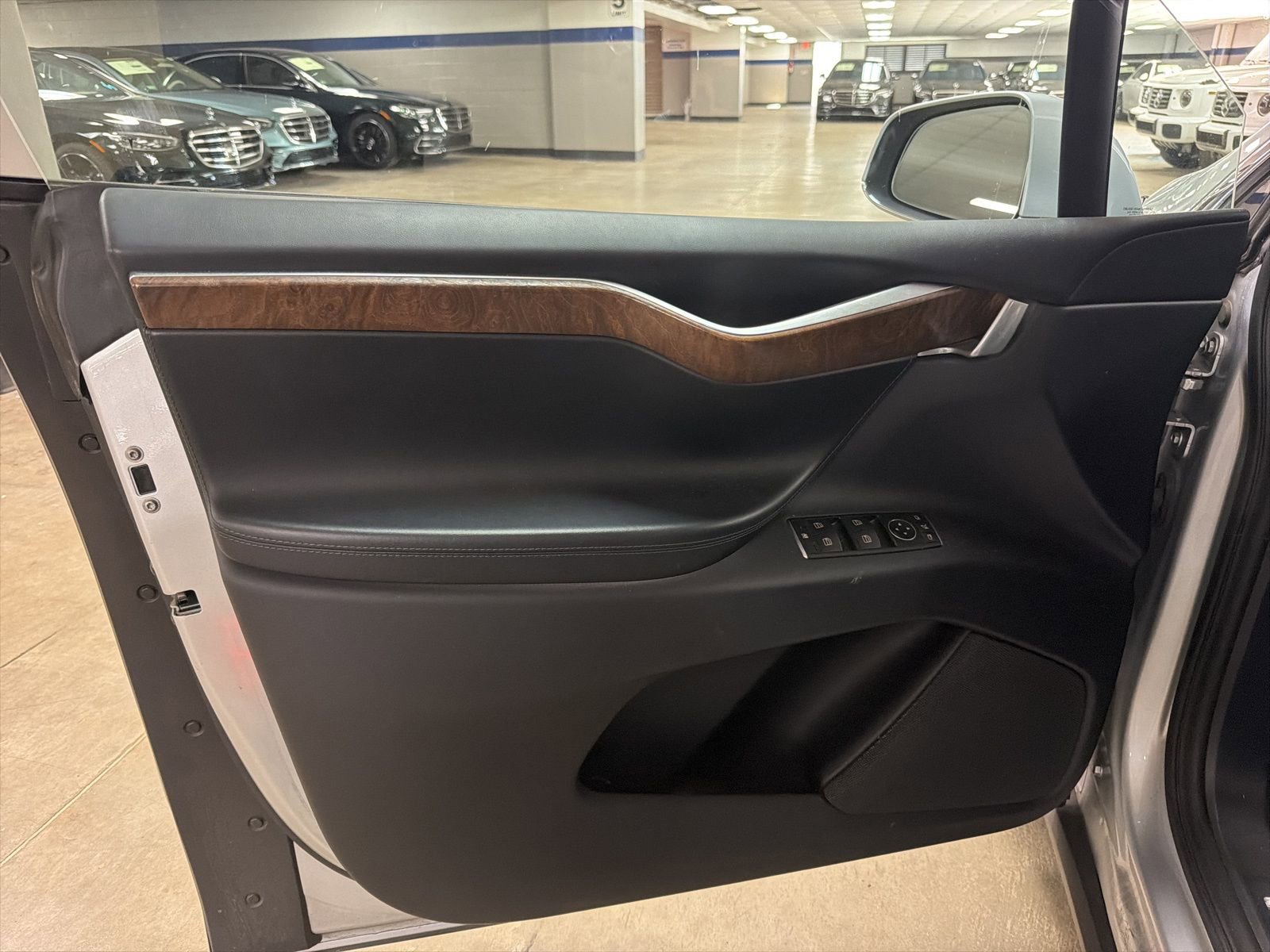 Used 2017 Tesla Model X 100D image 11