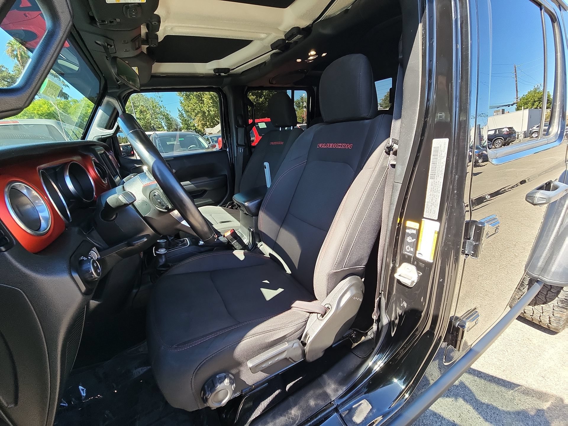 Certified 2020 Jeep Gladiator Rubicon w/ Trailer Tow Package AWD/4WD image 13