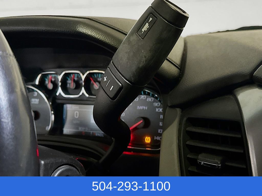 Used 2019 Chevrolet Suburban LT image 17