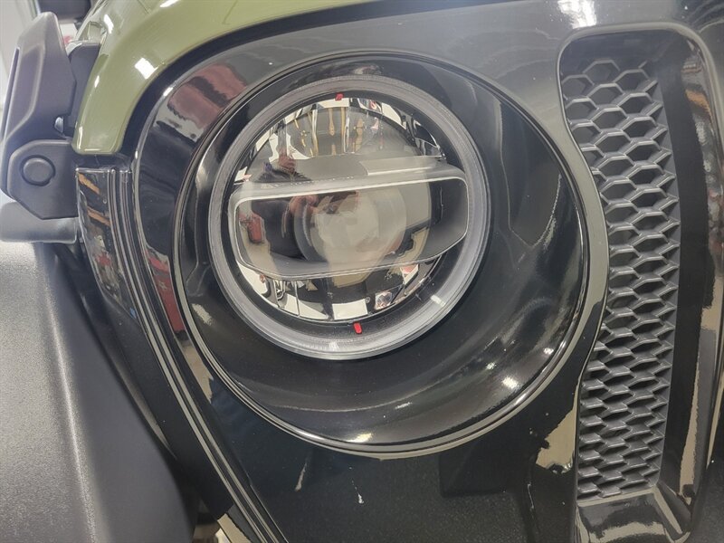 Used 2020 Jeep Wrangler Unlimited Sport AWD/4WD image 35