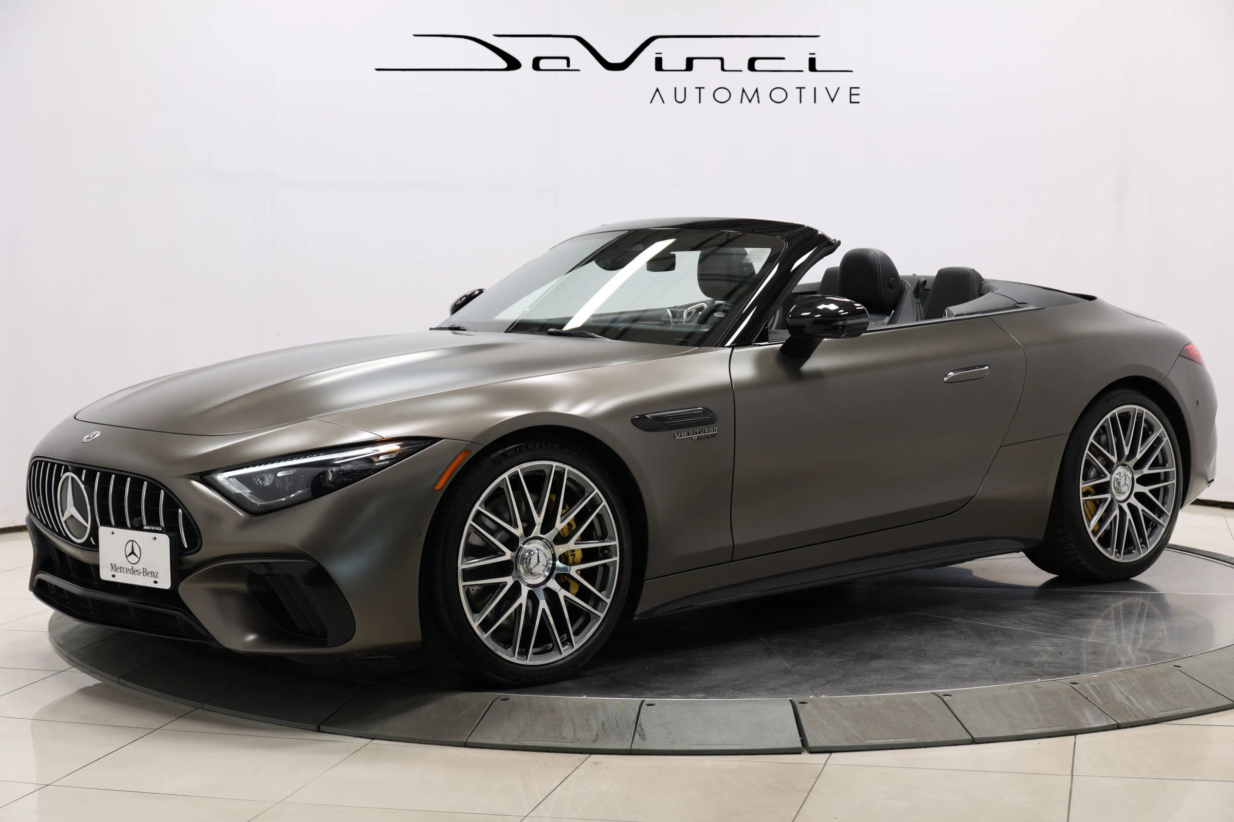 Used 2022 Mercedes-Benz SL 63 AMG 4MATIC image 1