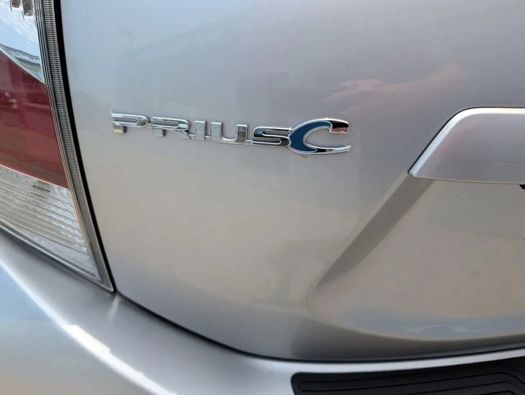 Used 2015 Toyota Prius C Four FWD image 20