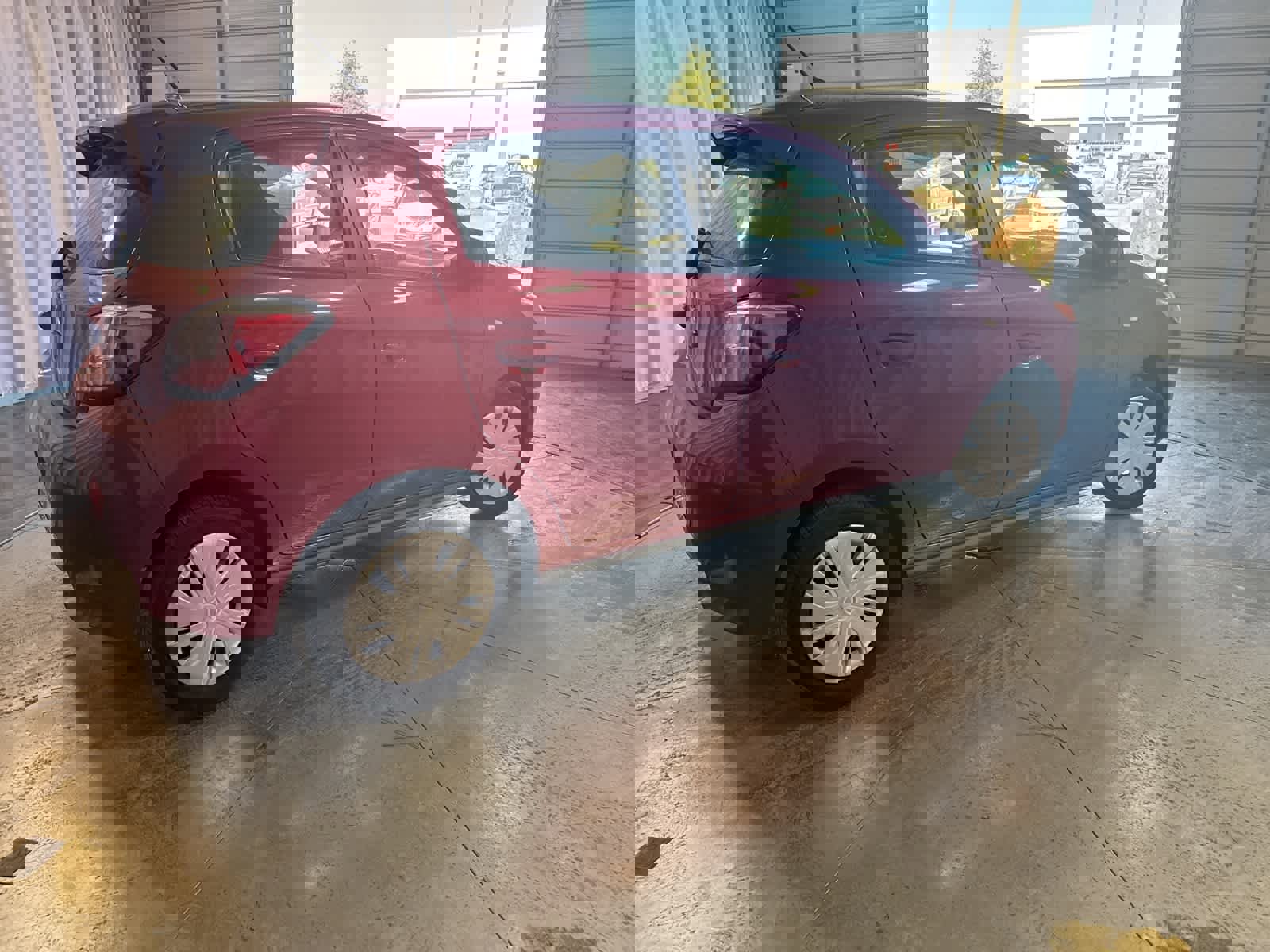 Used 2024 Mitsubishi Mirage ES image 4