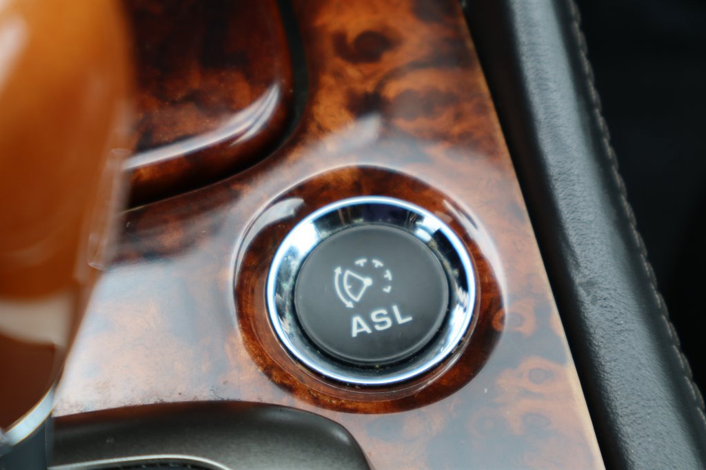 Used 2007 Jaguar XK Coupe RWD image 28
