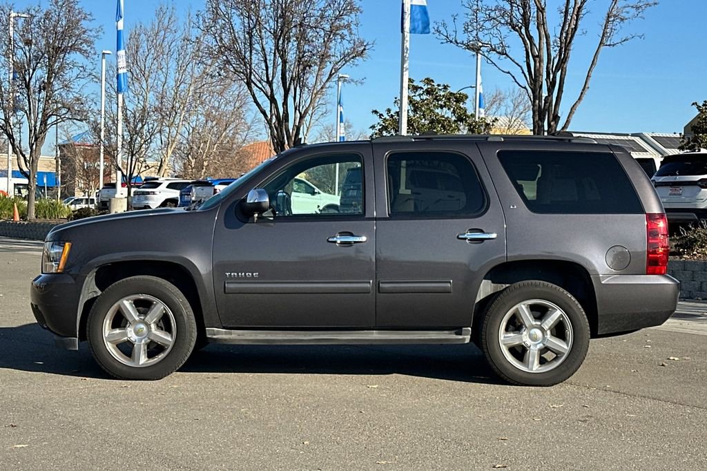 Used 2011 Chevrolet Tahoe LT w/ Regional Value Package image 7